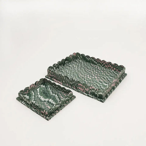 Marbled Scalloped Tray Set in Green