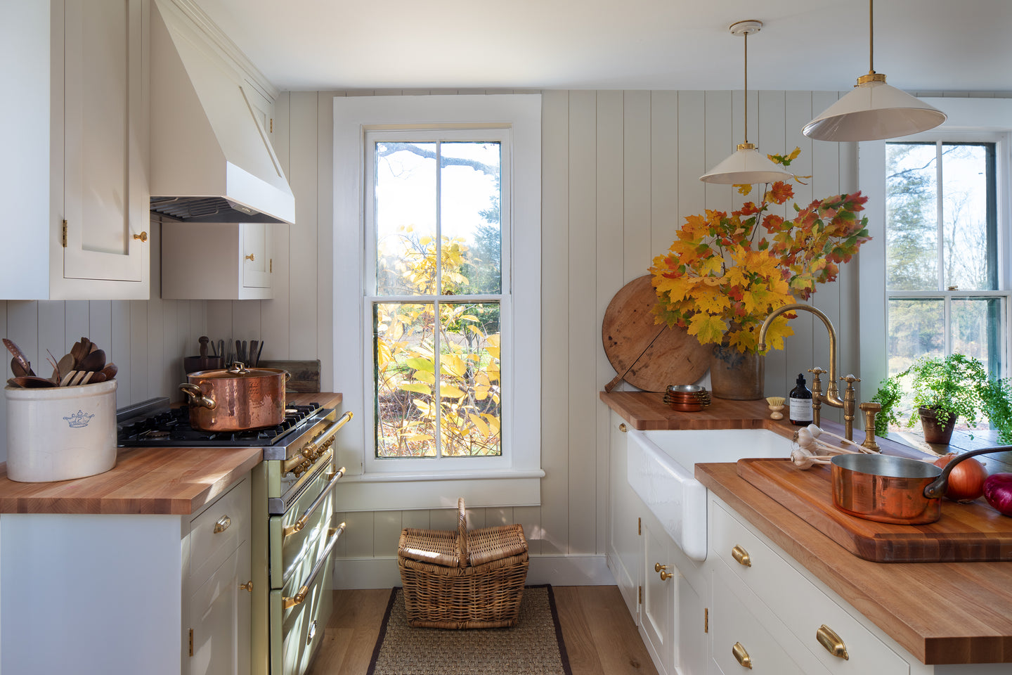 Connecticut Farmhouse Kitchen