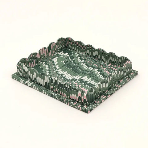 Marbled Scalloped Tray Set in Green
