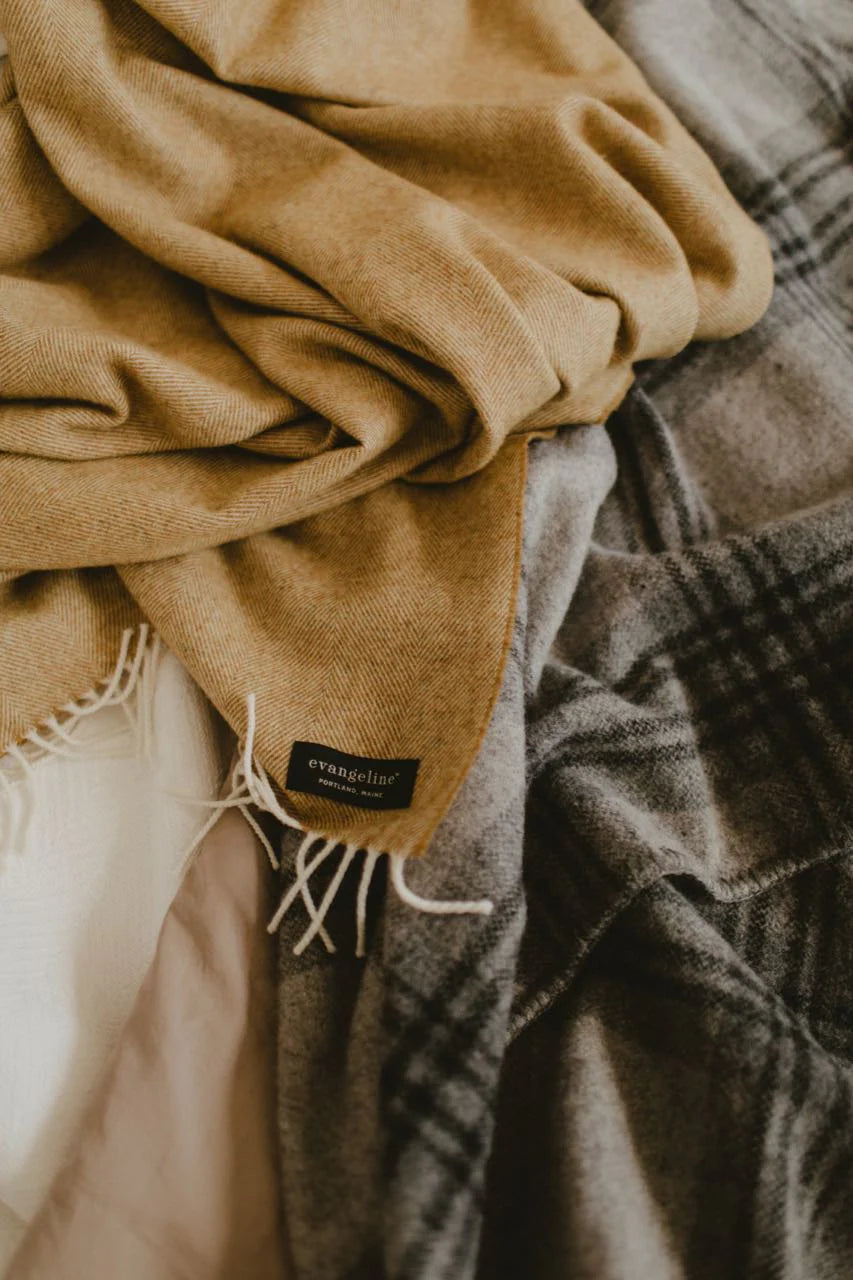 Evangeline Lightweight Herringbone Throw in Lichen